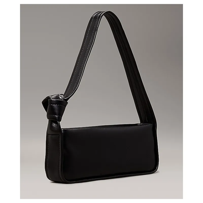 borsa_da_spalla_annodata__2.webp BORSA DA SPALLA ANNODATA CALVIN KLEIN JEANS- Accessori