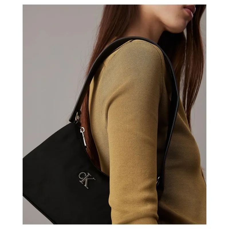 borsetta_a_spalla_calvin__11.webp BORSETTA A SPALLA CALVIN KLEIN- Accessori