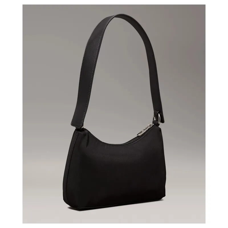 borsetta_a_spalla_calvin__12.webp BORSETTA A SPALLA CALVIN KLEIN- Accessori