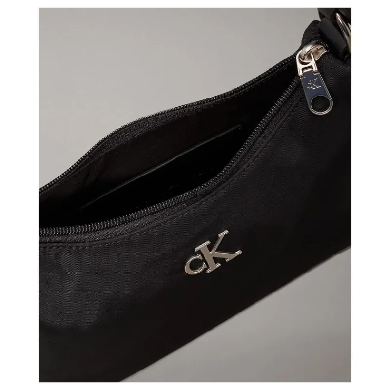 borsetta_a_spalla_calvin__14.webp BORSETTA A SPALLA CALVIN KLEIN- Accessori