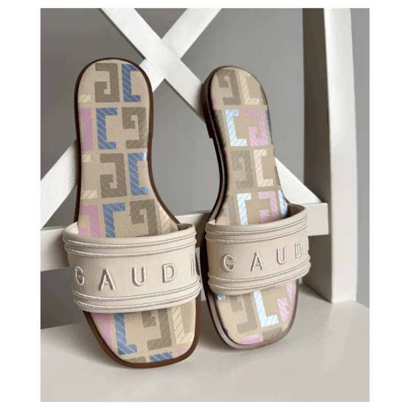 CIABATTINA GAUDI'- Accessori