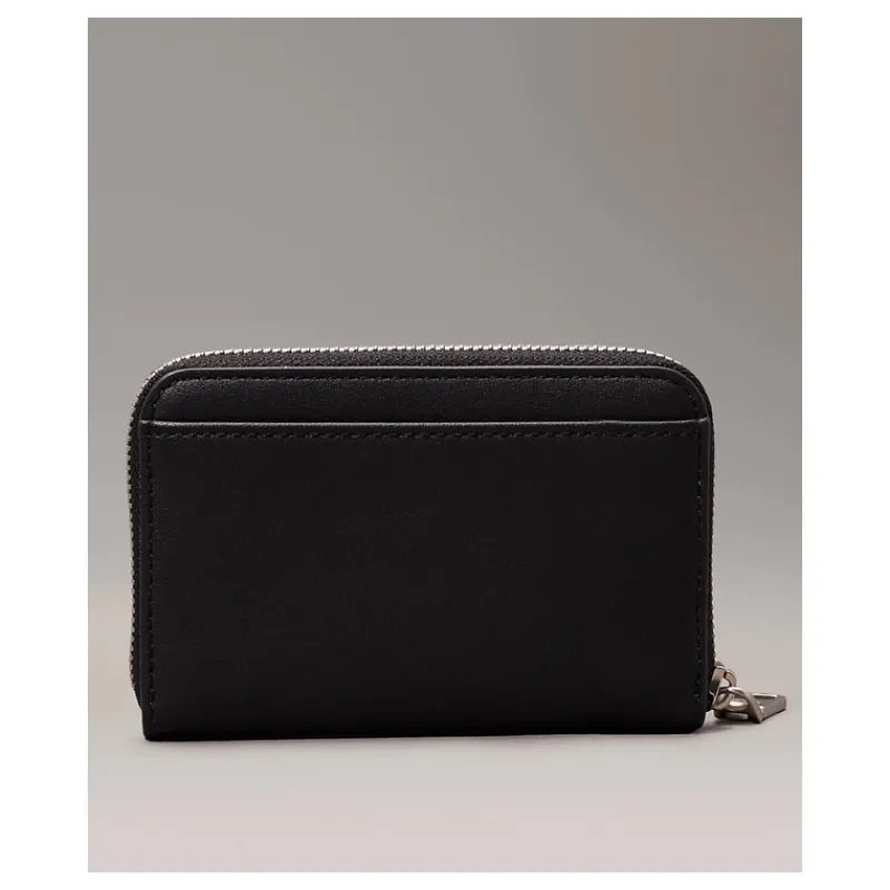 PORTAFOGLIO CON ZIP INTEGRALE RFID CALVIN KLEIN JEANS- Accessori