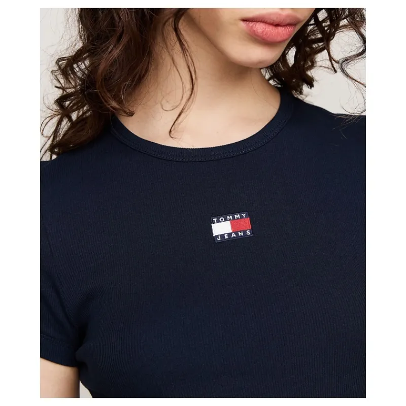tshirt_a_coste_con_badge__9.webp T-SHIRT A COSTE CON BADGE TOMMY JEANS- T-shirt & Top