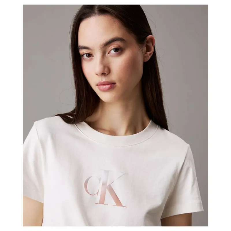 tshirt_con_monogramma_sfu_2.webp T-SHIRT CON MONOGRAMMA SFUMATO CALVIN KLEIN- T-shirt & Top