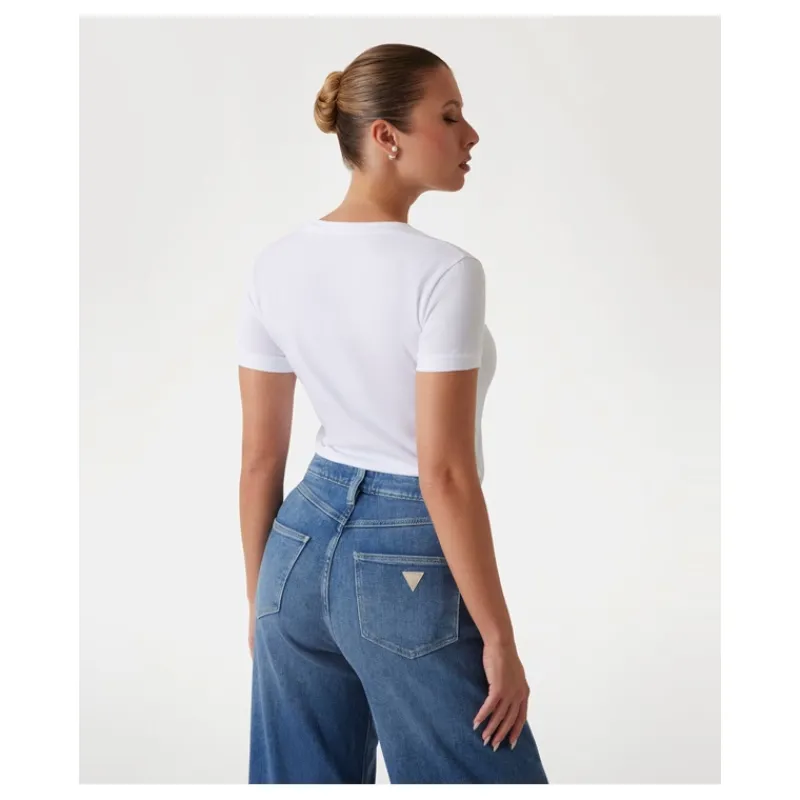 tshirt_logo_piccolo_trian_15.webp T-SHIRT LOGO PICCOLO TRIANGOLO GUESS- T-shirt & Top