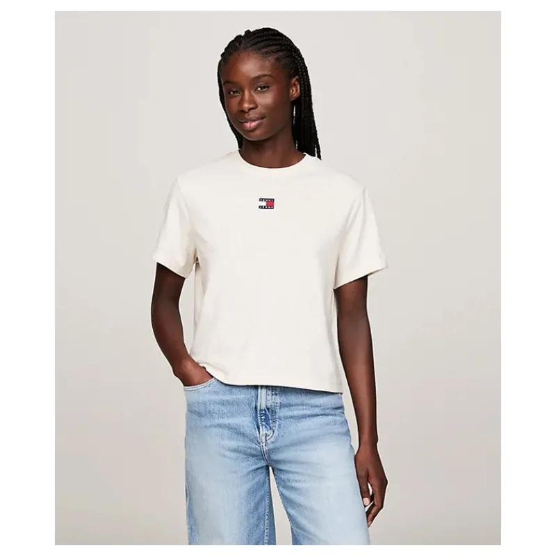 T-SHIRT SQUADRATA CON DISTINTIVO TOMMY JEANS- T-shirt & Top